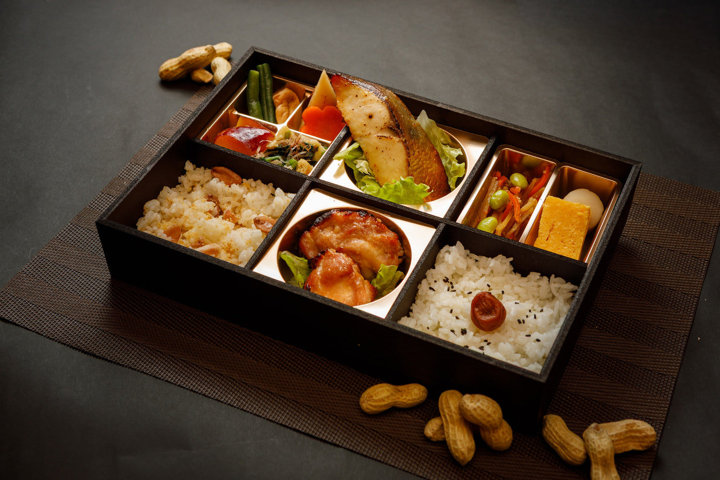 落花生ご飯、鶏ももと銀ひらす西京焼き御膳