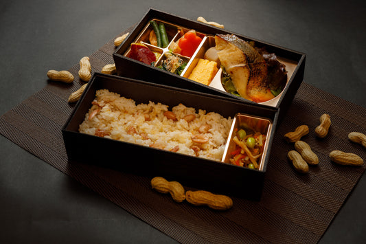 落花生ご飯と銀ひらす西京焼き二段重