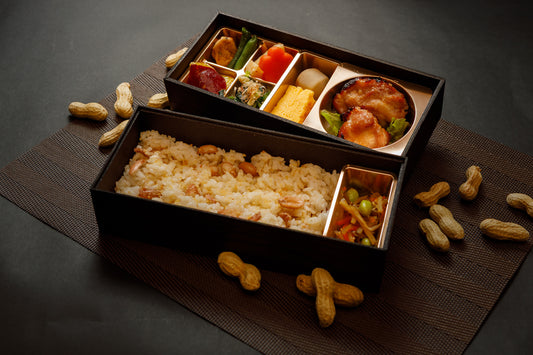 落花生ご飯と鶏もも西京焼き二段重