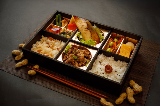 落花生ご飯、黒毛和牛すき焼きと銀ひらす西京焼き御膳